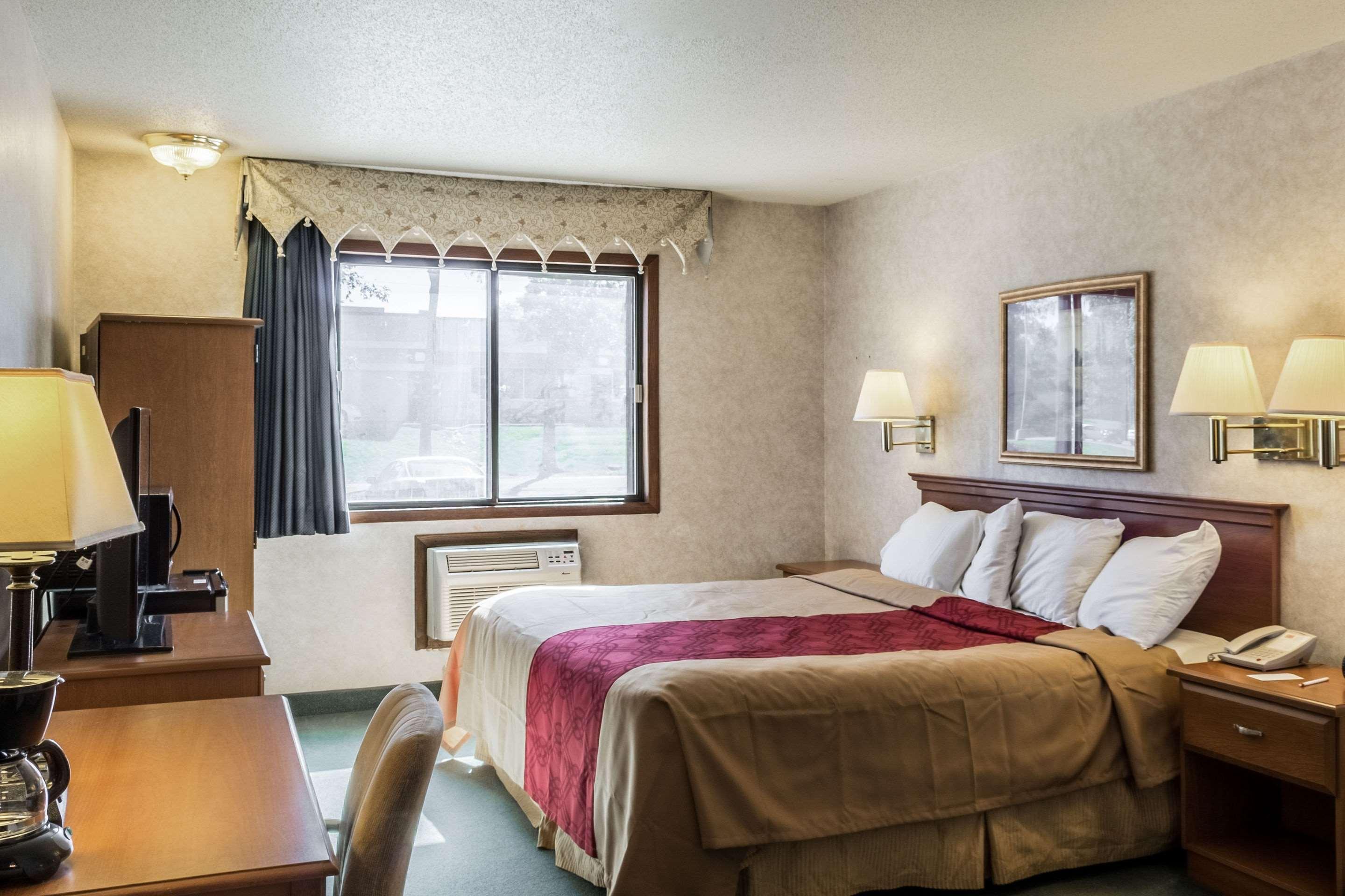 Econo Lodge North Sioux Falls Exteriér fotografie
