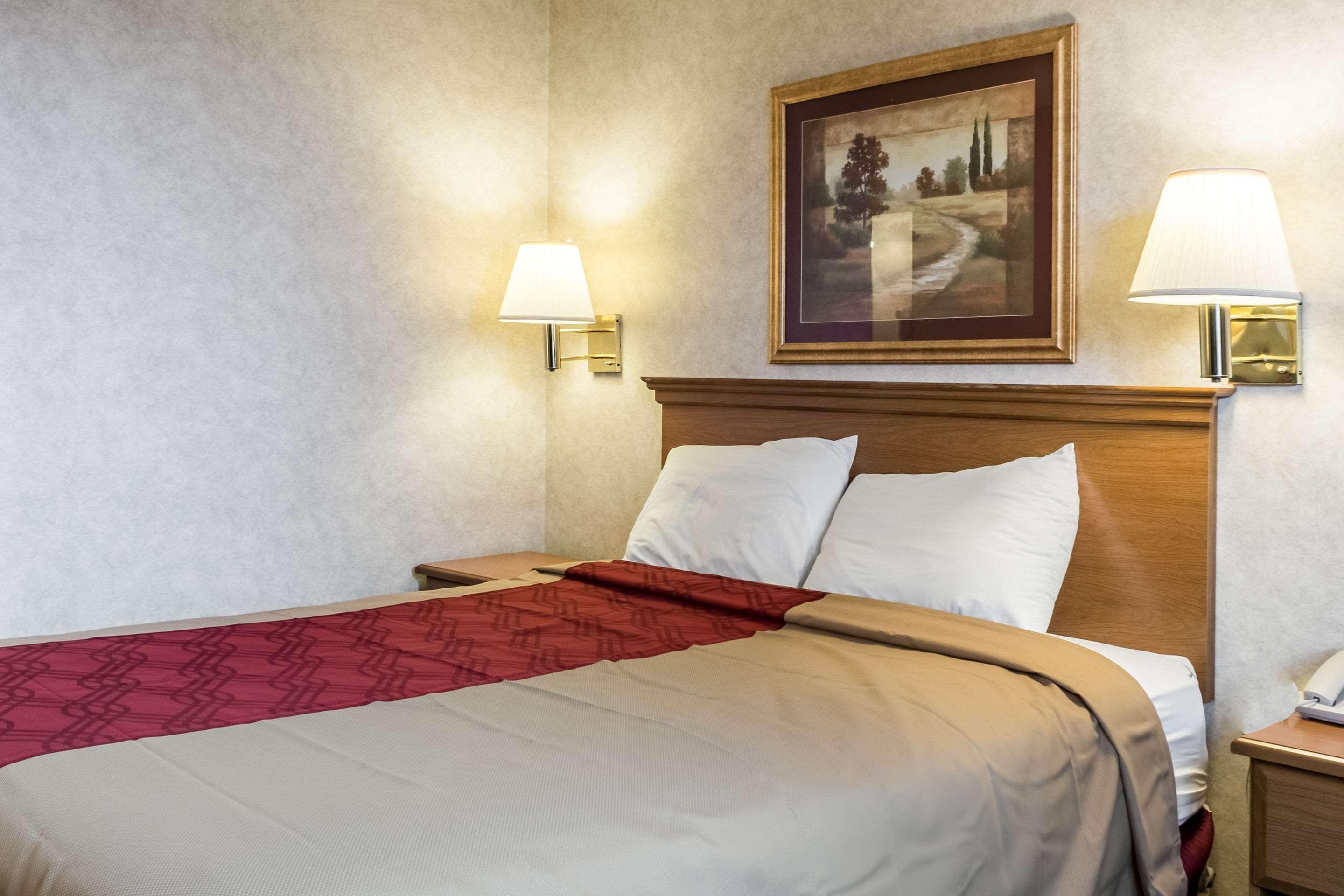 Econo Lodge North Sioux Falls Exteriér fotografie